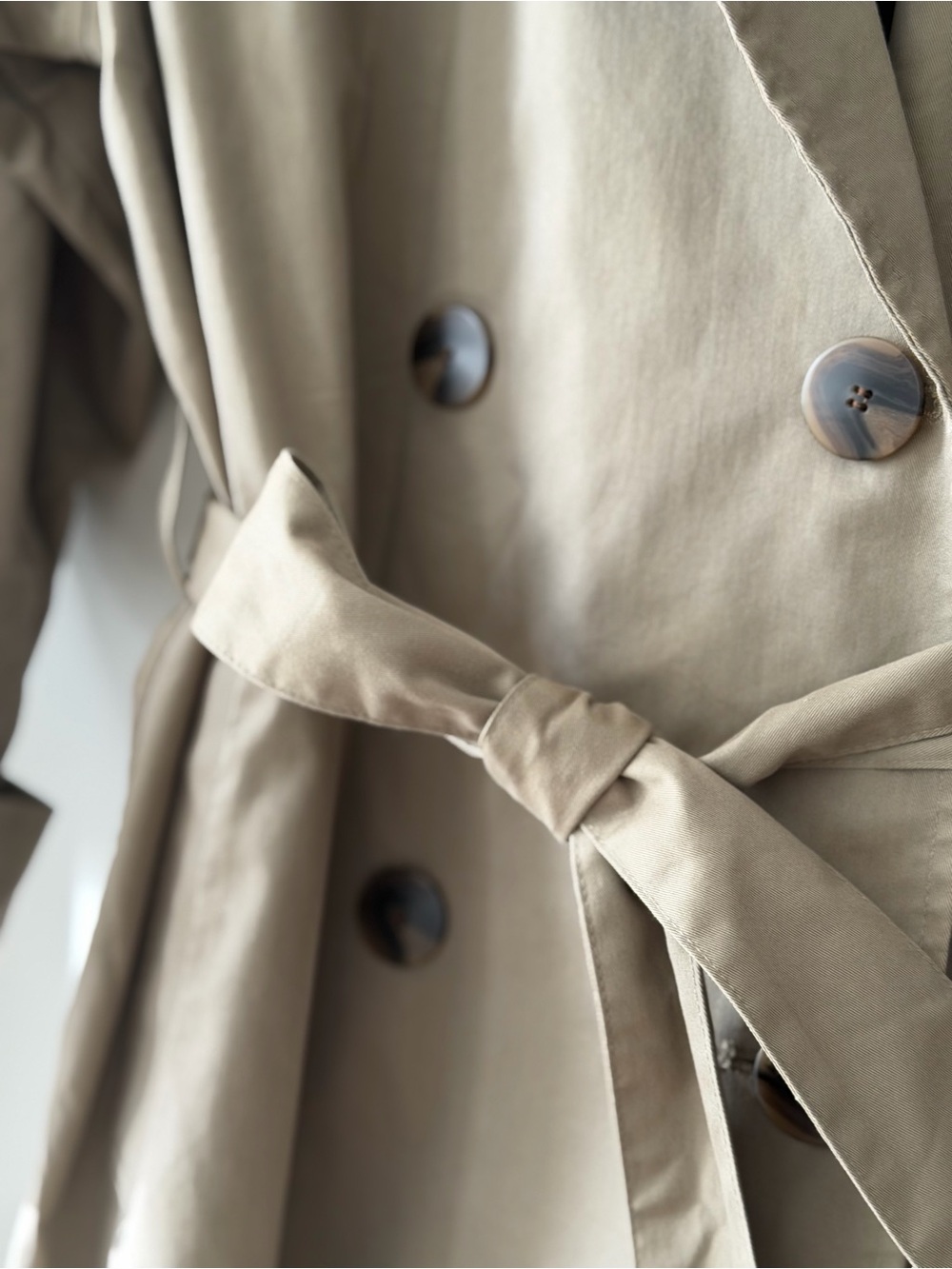 Zara Beige Trench Coat with Belted Waist - Picture 5 of 6